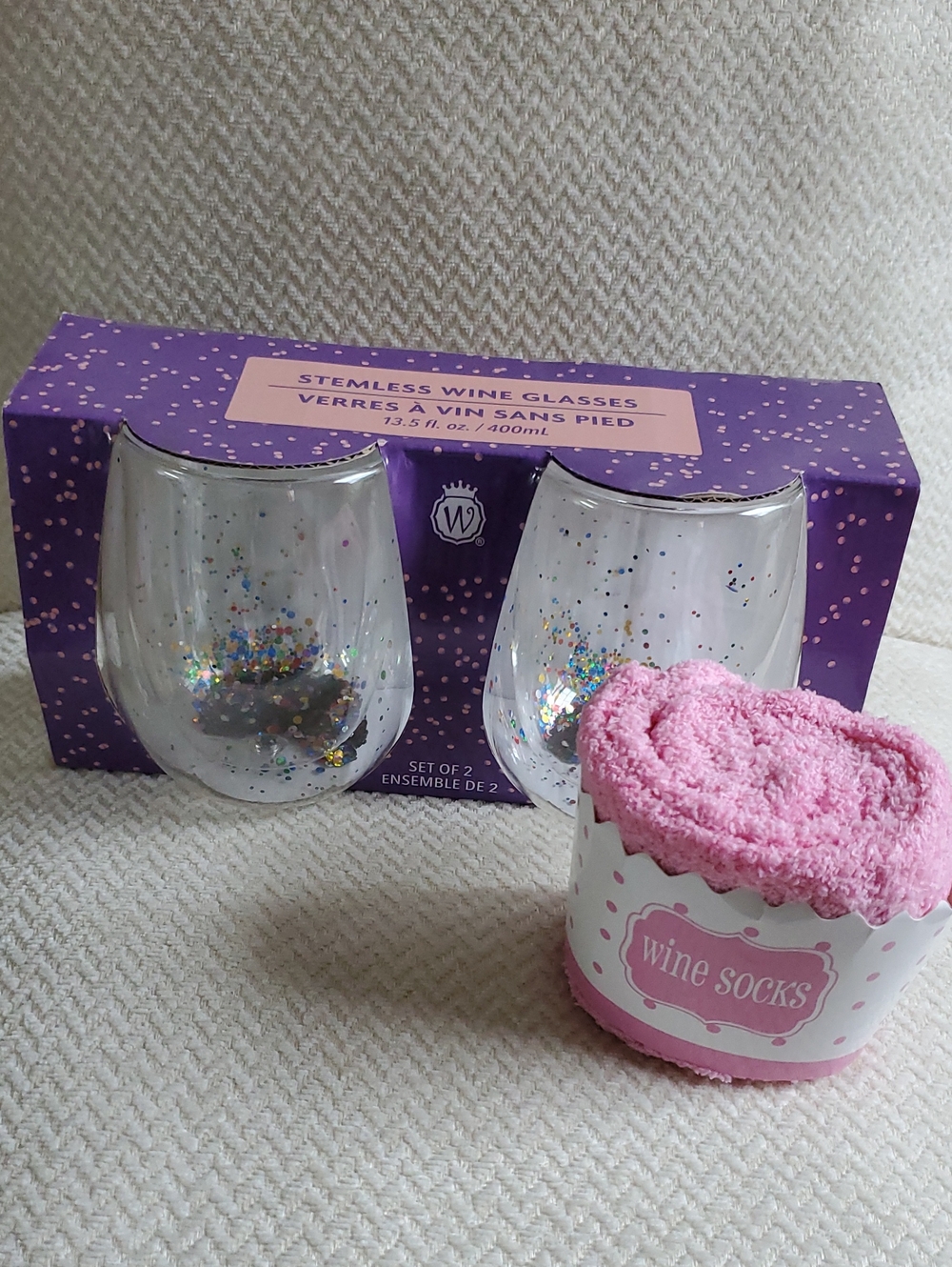 Rainbow Confetti Wine Glass Set & Cozy Socks Bundle